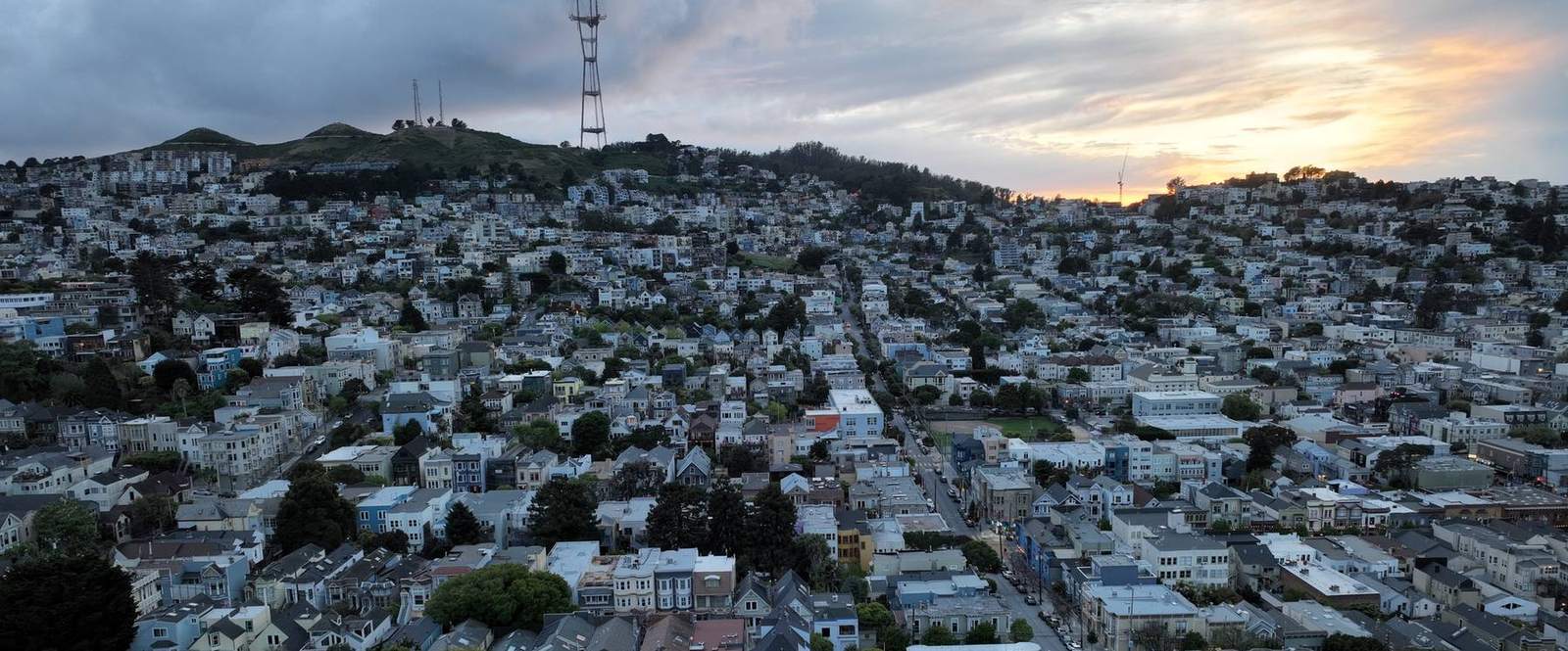 Dusk over rows of District 5 houses on the east slope of Twin Peaks