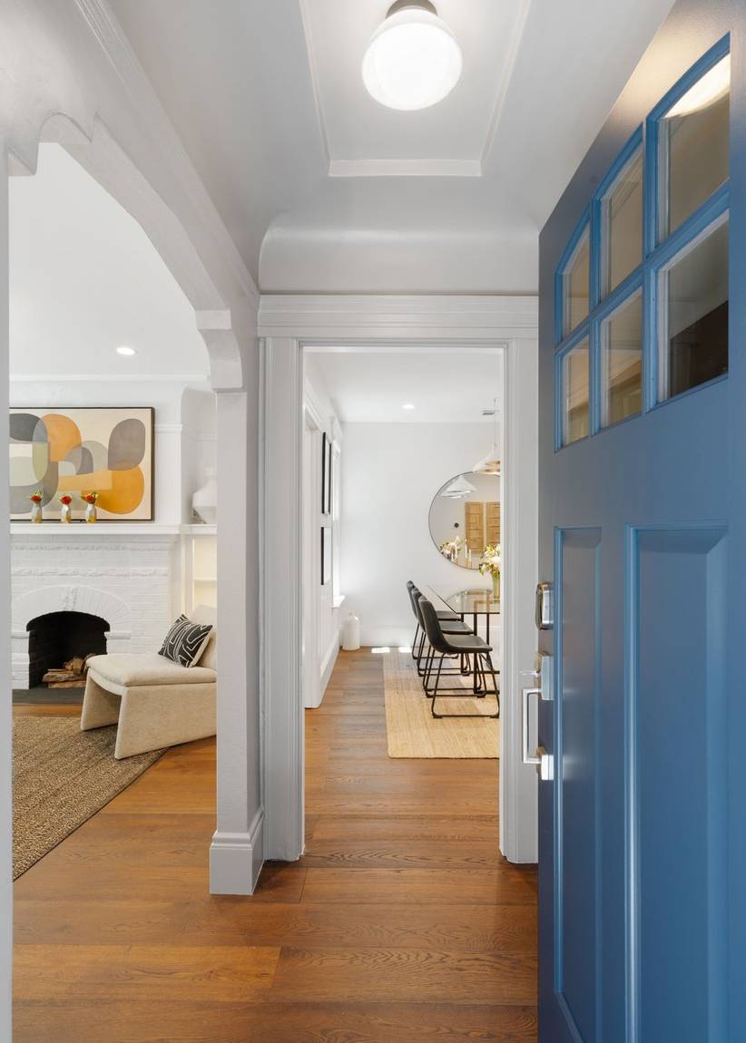Entry archway at 758 Monterey Boulevard