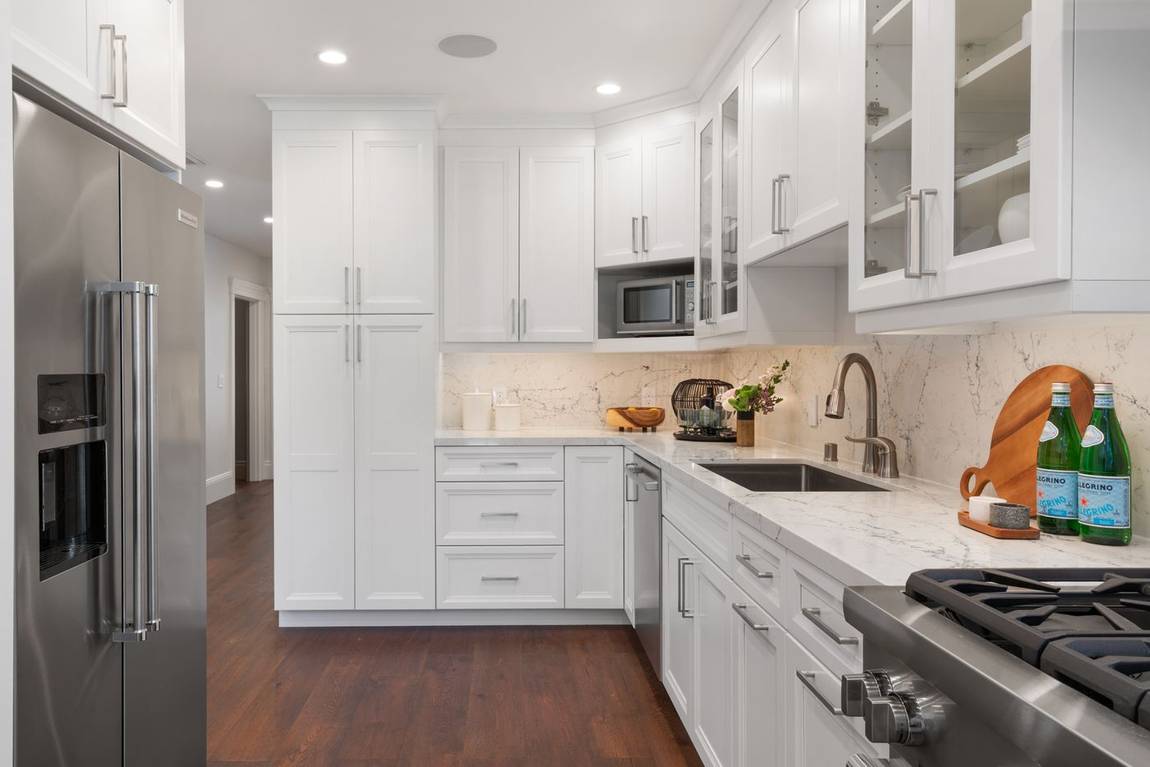 Kitchen at 758 Monterey Boulevard