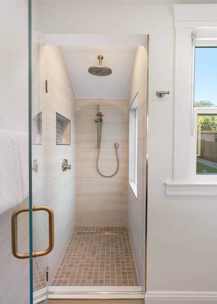 Primary bathroom at 758 Monterey Boulevard